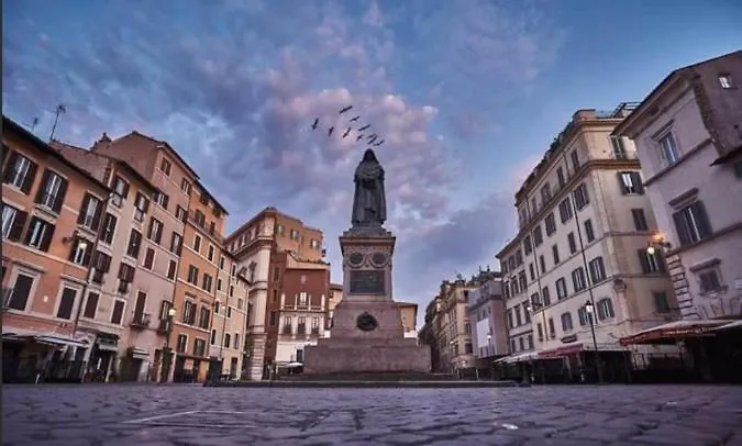 Apartamento Le Rondini Apartment, 5 Persone, 2 Balconi, Policlinico Tor Vergata E Casilino, Metro C Torre Maura Per Il Colosseo A 10 Minuti, Wi-fi, Aria Condizionata Roma