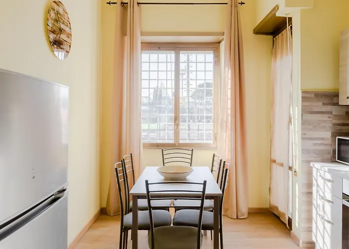 Le Rondini Apartment, 5 Persone, 2 Balconi, Policlinico Tor Vergata E Casilino, Metro C Torre Maura Per Il Colosseo A 10 Minuti, Wi-fi, Aria Condizionata Apartamento *