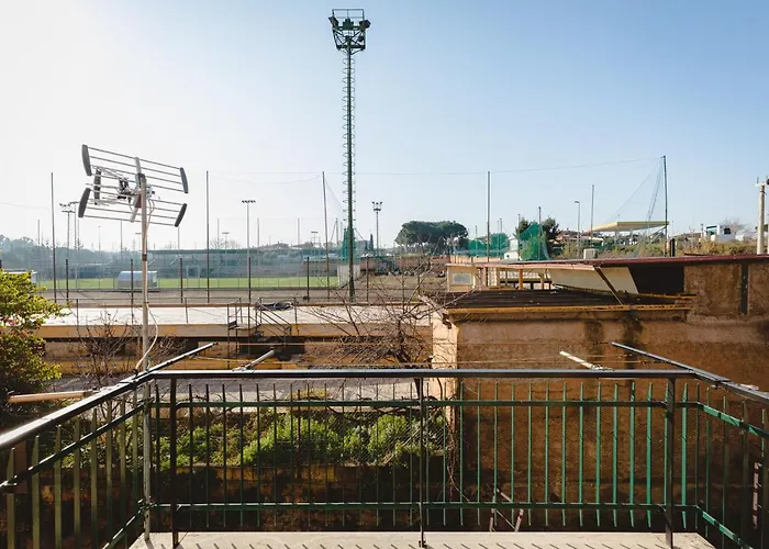 Le Rondini Apartment, 5 Persone, 2 Balconi, Policlinico Tor Vergata E Casilino, Metro C Torre Maura Per Il Colosseo A 10 Minuti, Wi-fi, Aria Condizionata Apartamento